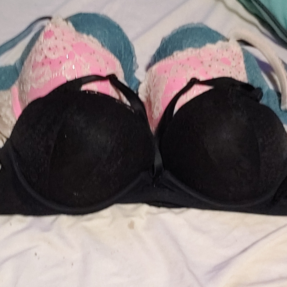 Victoria secret Bras lace 36C